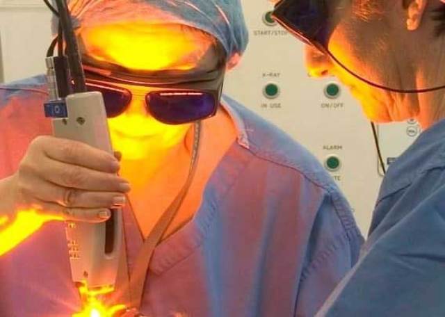 گاز لیزرهای پزشکی - تجهیزات لیزر چشم پزشکی